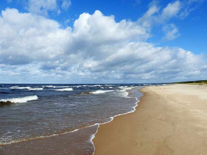 ostsee-strandurlaub-polnische-ostsee-g-614056694.jpg
