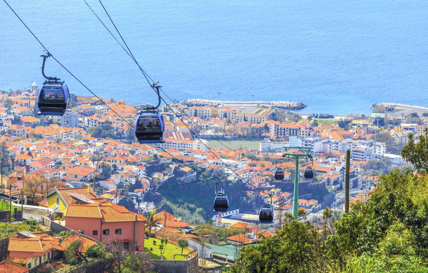 blt20c9a4e07322e362-portugal-madeira-funchal-seilbahnen-g-1143527826.jpg Madeira Sehenswürdigkeiten: Seilbahnen in Funchal