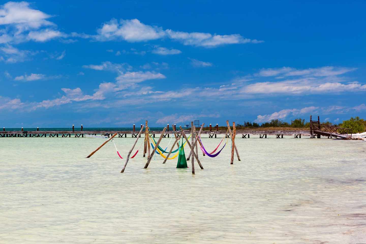 mexiko-isla-holbox-haengematten-meer--g-1023038582.jpg