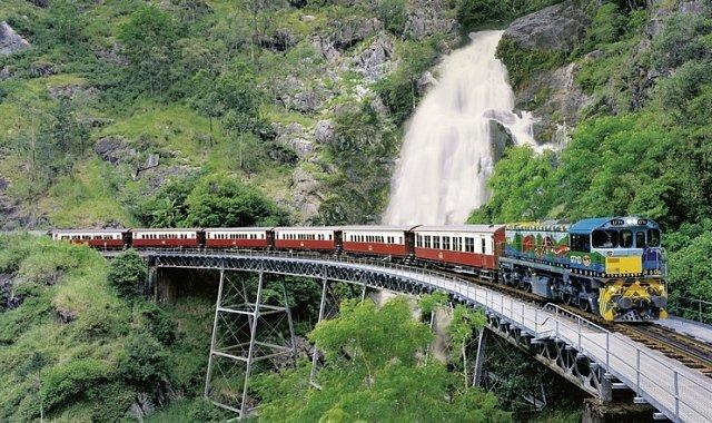 Zur Gruppenreise Gruppenreise 4 Nächte ab/bis Cairns