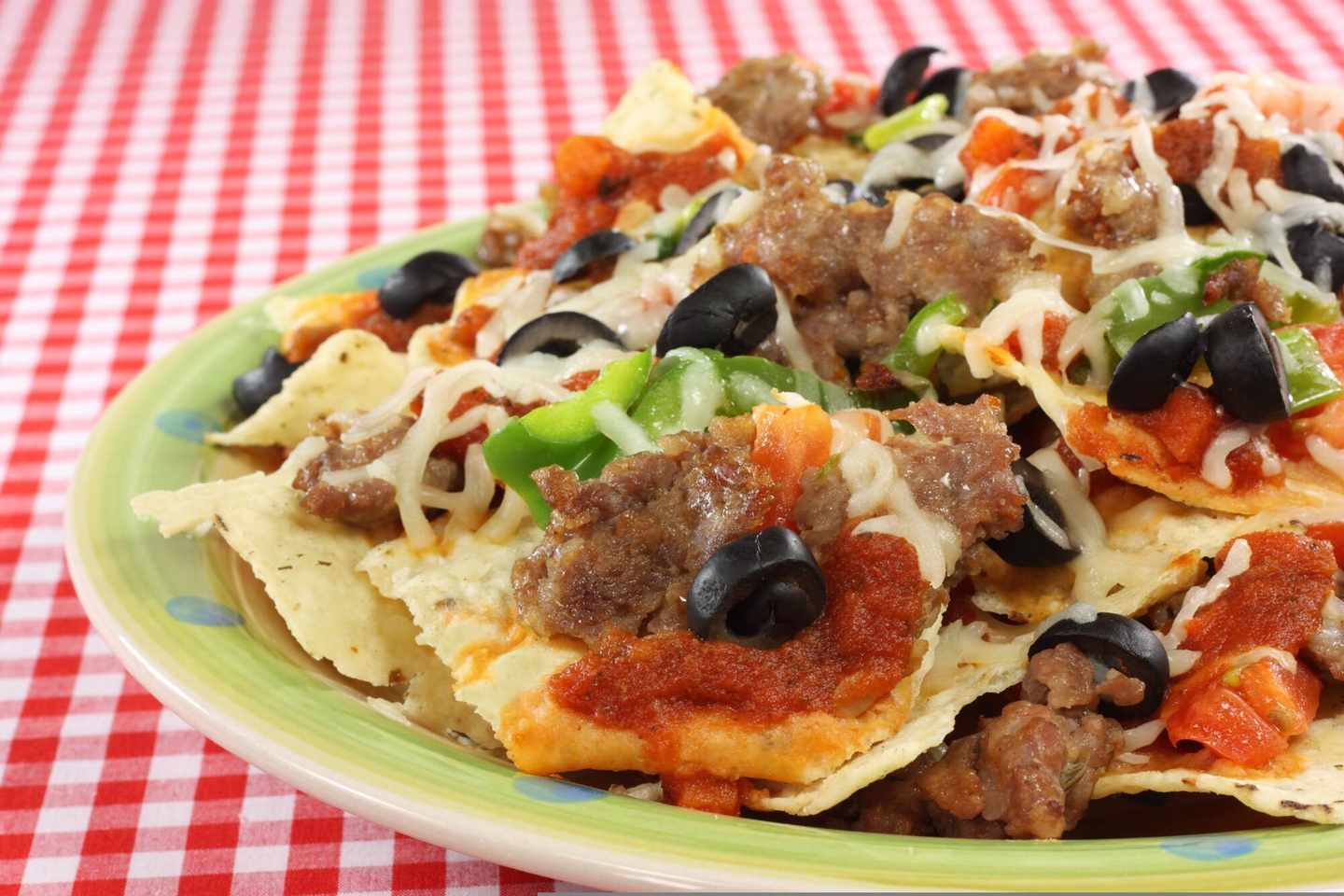 pizza-nachos-t-97860636.jpg
