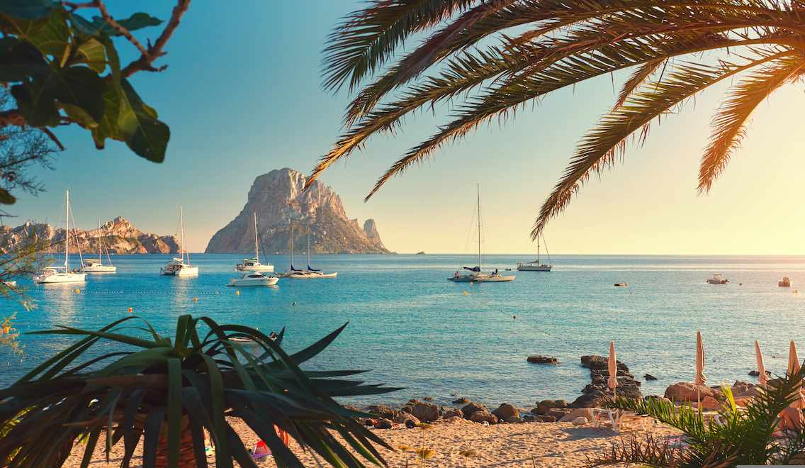 11_01_spanien_ibiza_caladhort_dertour_g-849390740.jpg