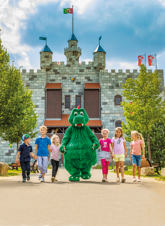 LEGOLAND® Deutschland copyright-deutschland-legoland-burg.jpg