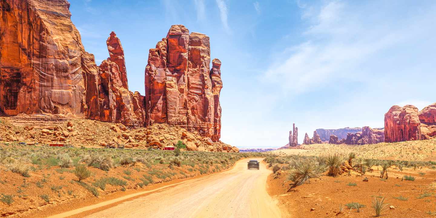 usa-arizona-monument-valley-nationalpark-g-2160759690.jpg