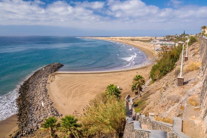 spanien-gran-canaria-playa-del-ingles-g-497714639.jpg