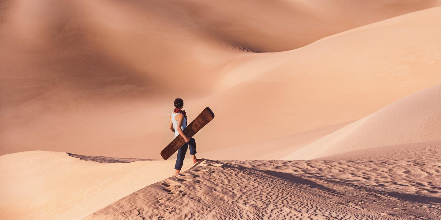 bltab3ad2805f6b21fa-vae-dubai-womansandboarding-g-513476228.jpg vae-dubai-womansandboarding-g-513476228.jpg