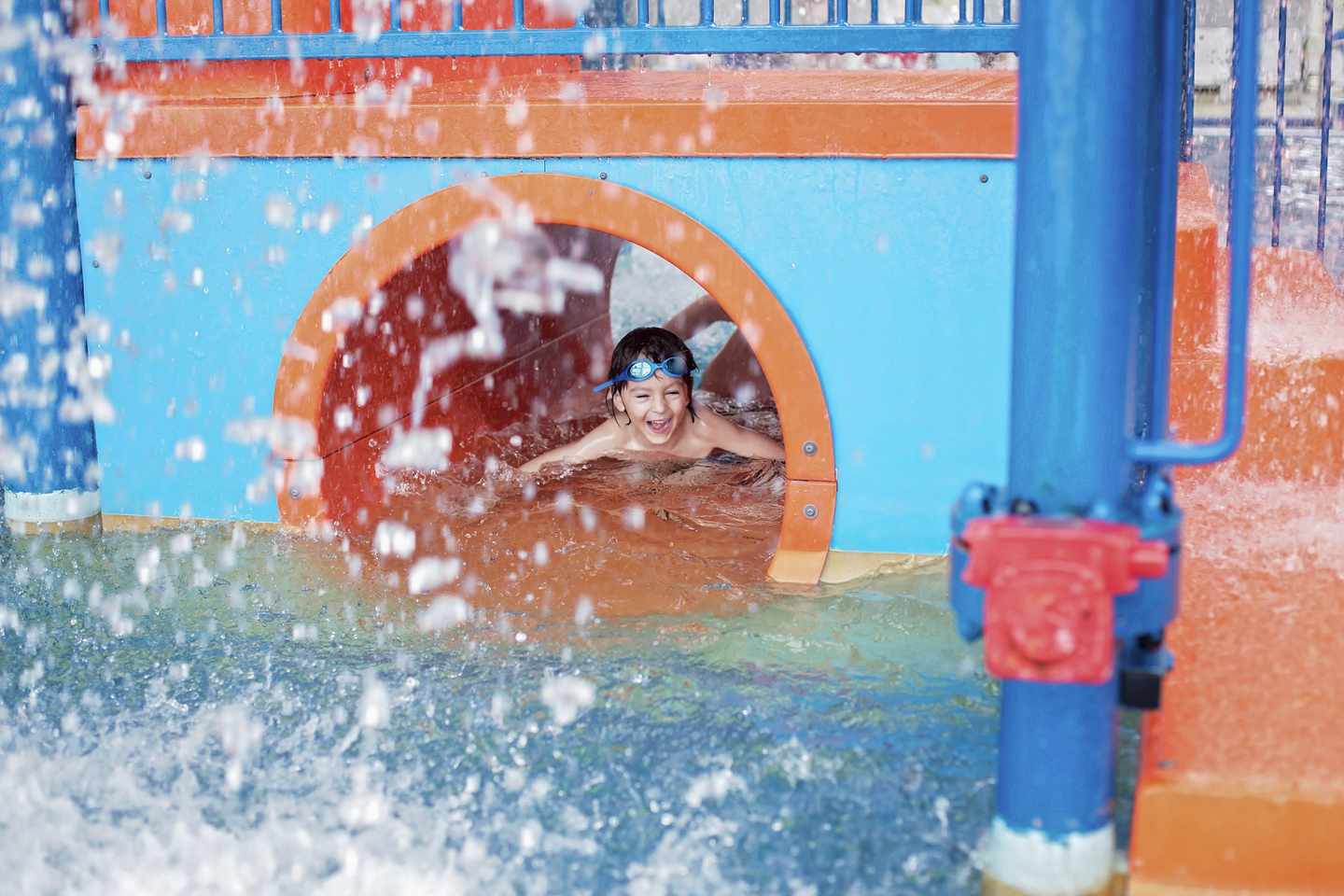 tschechien-wasserwelt-mit-kind-g-1170737077_bearbeitet.jpg
