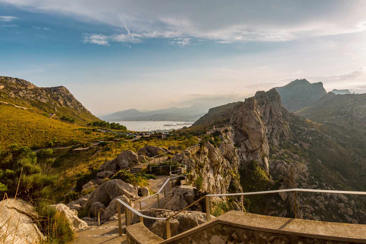 mallorca-alcudia-wanderweg-berge-g-1132455914.jpg