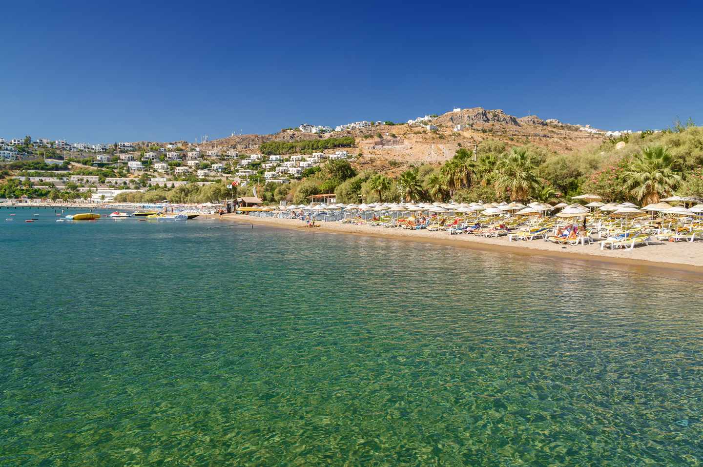 Ausblick auf einen Strand in Ortakent bei Bodrum