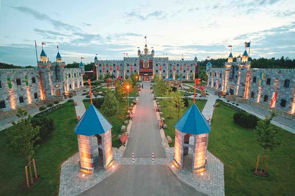deutschland-legoland-feriendorf-burgenkomplex.jpg