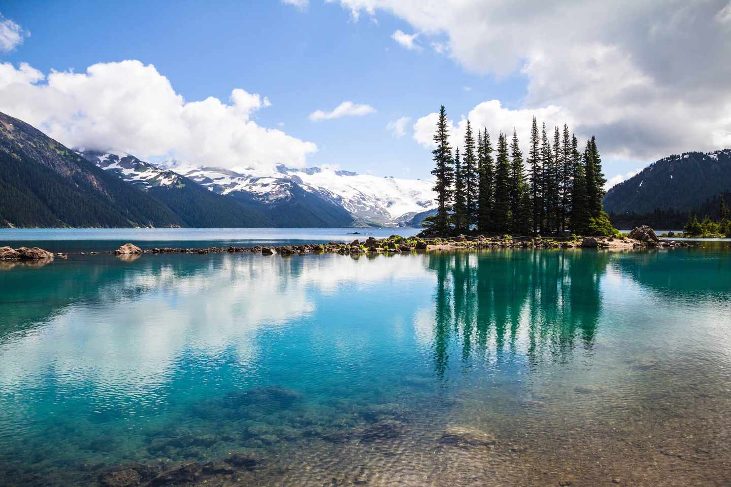 kanada-british-columbia-whistler-garibaldi-lake-g-471853545.jpg