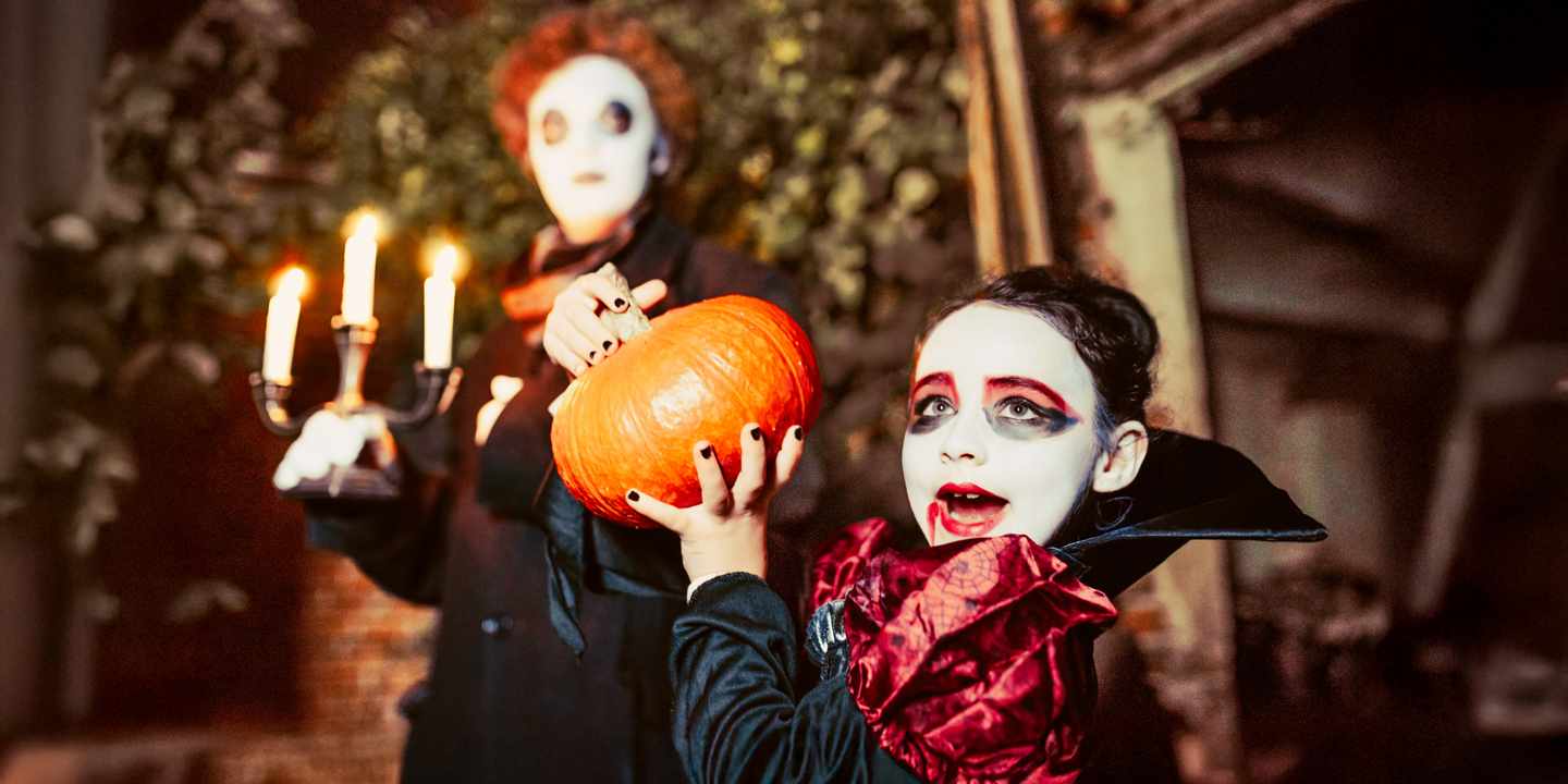 deutschland-halloween-verkleidete-kinder-g-862616468-Edit.jpg