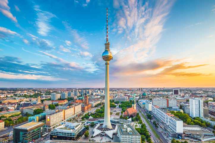 berlin-stadtblick-fernsehturm-g-486580722.jpg