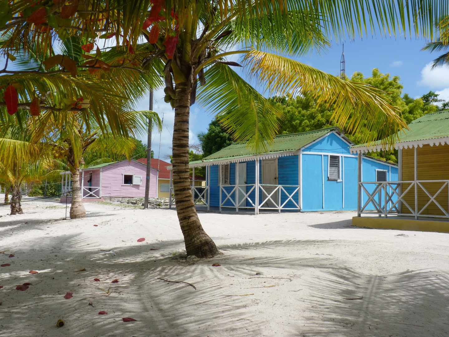 karibik-dominikanische_republik-saona_island-fischerdorf--g-178736537.jpg