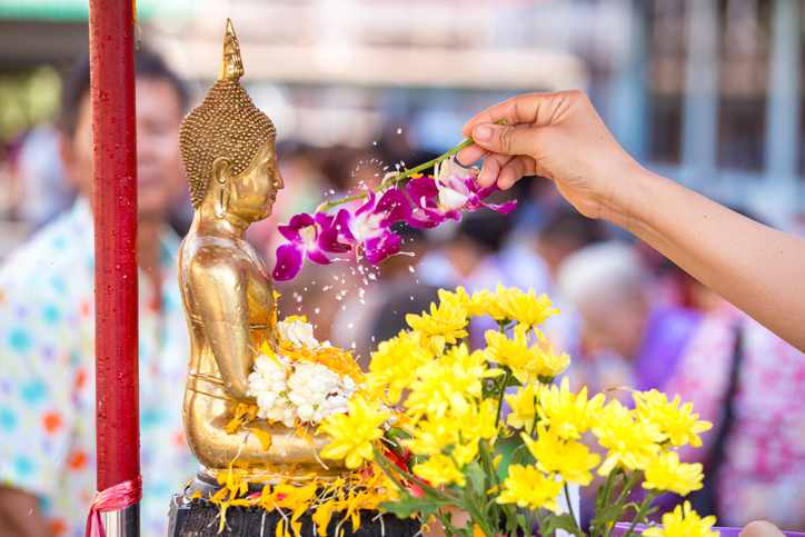 thailand-songkran-buddha-g-1168530811.jpg