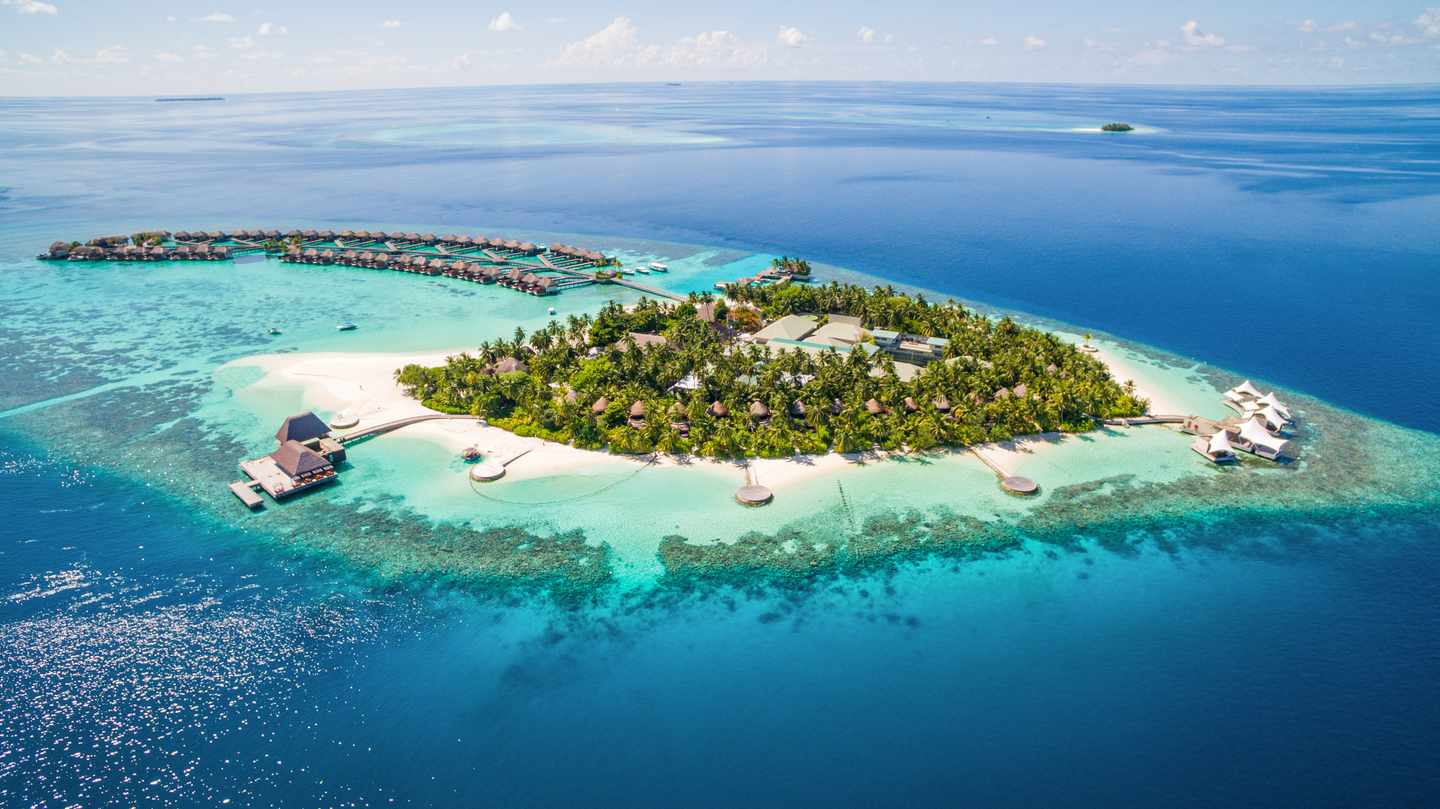 malediven-inselresort-hausriff-wasserbungalows-g-1491440121.jpg
