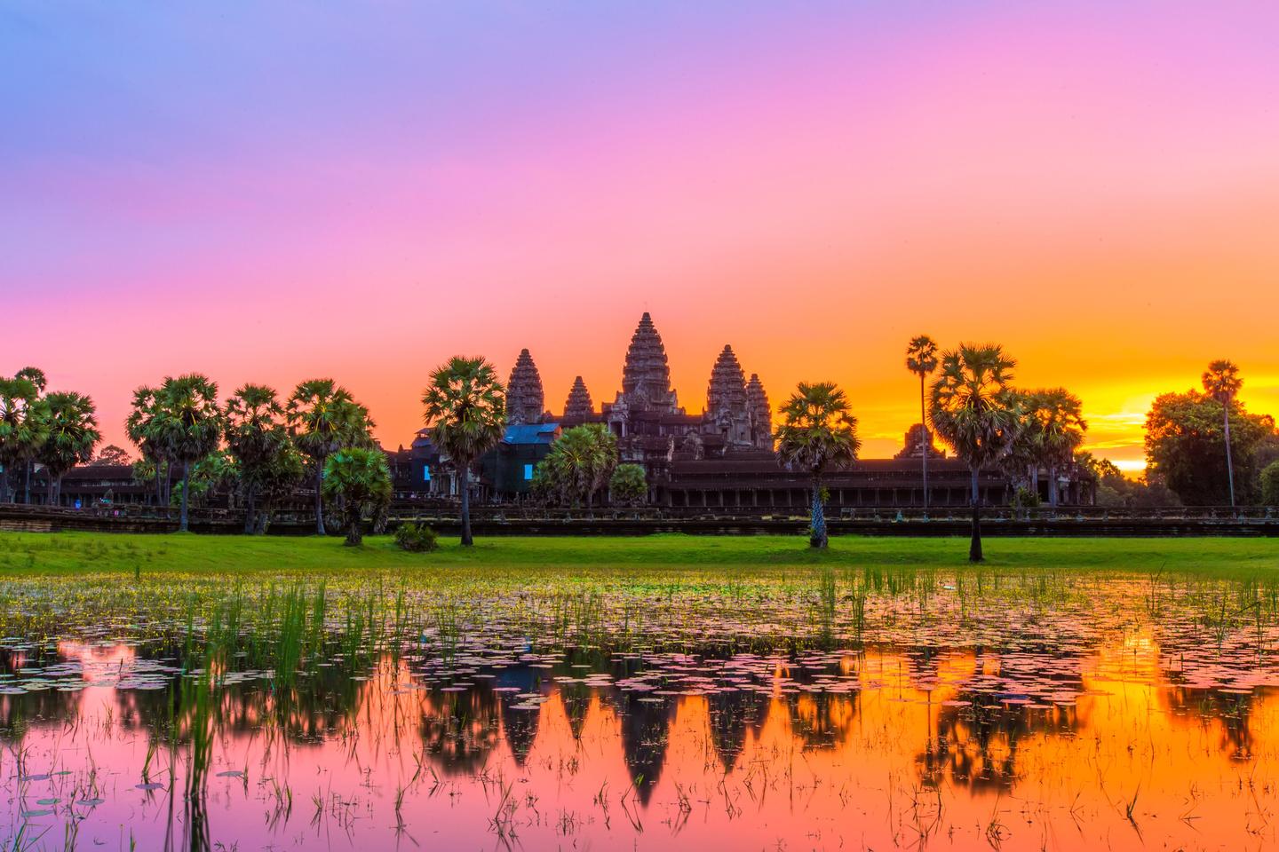 blt86acd76442673920-kambodscha-angkor-wat-sonnenuntergang-t-529725397.jpg kambodscha-angkor-wat-sonnenuntergang-t-529725397.jpg