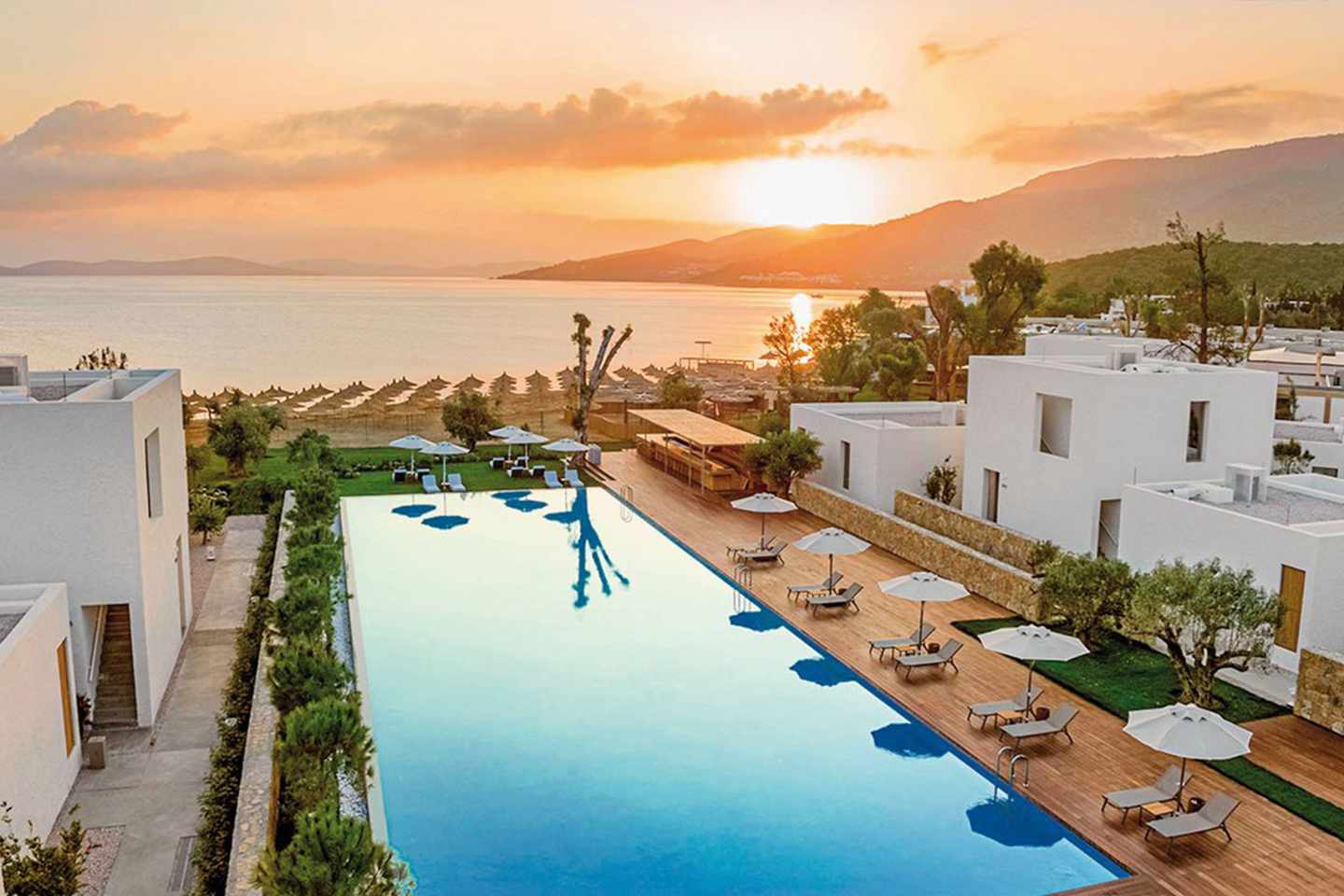 tuerkei-bodrum-blick-auf-den-pool-DER_ATC_BJV11004B_S22_19.jpg