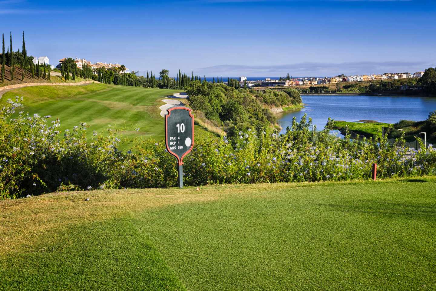 spanien-marbella-costa-del-sol-golfplatz-jahn-g-184857304.jpg