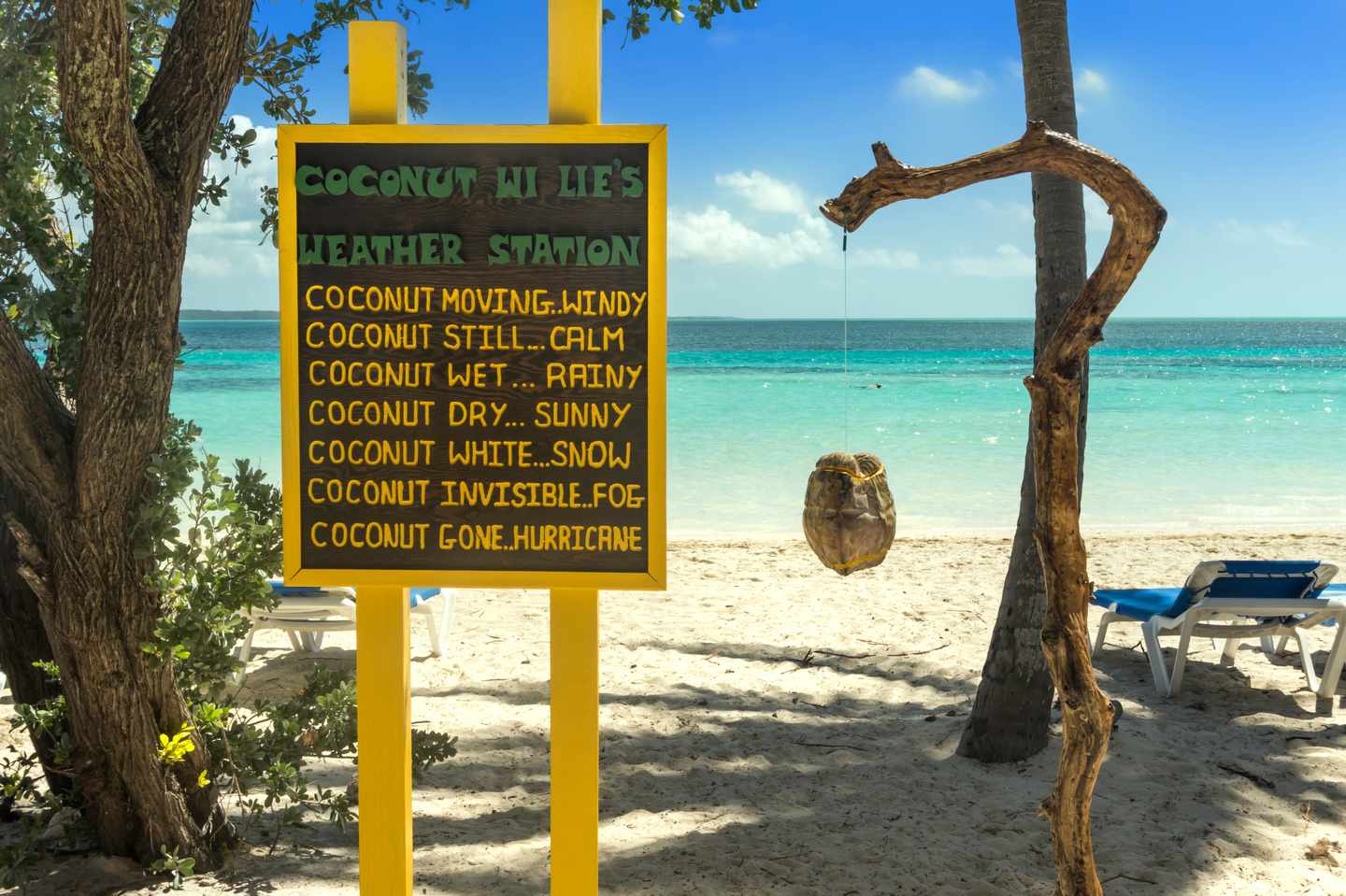karibik-tropischer-strand-mit-lustigem-Spruch-g-1151304379.jpg