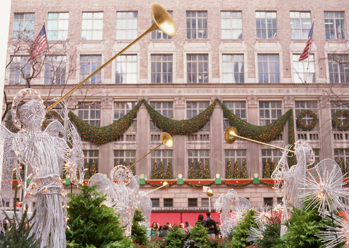 blt27daf4fee915b684-usa-new-york-g-654630732.jpg Christmas Shopping in New York