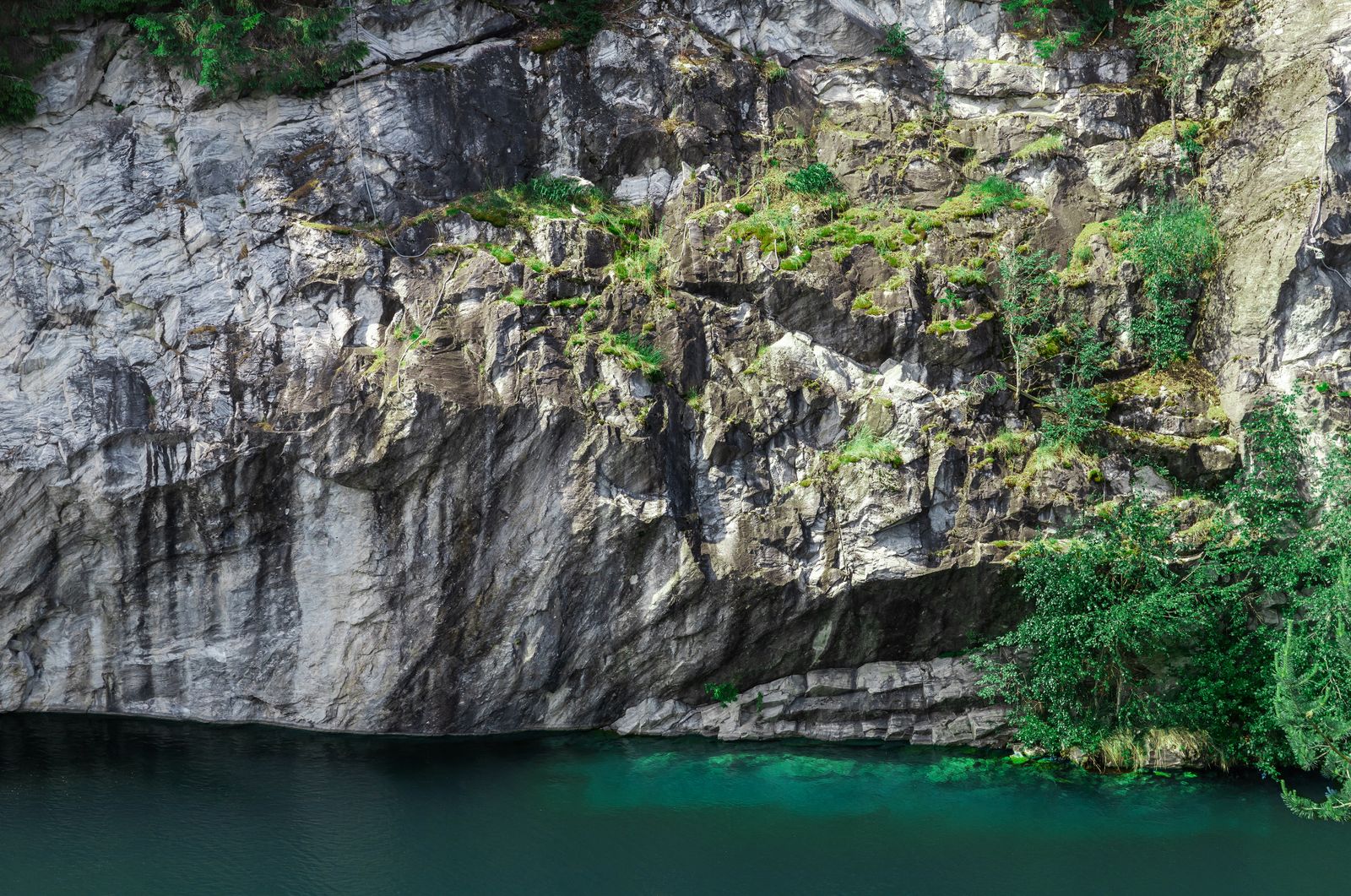 Seen Oberösterreich Steilwand Ufer