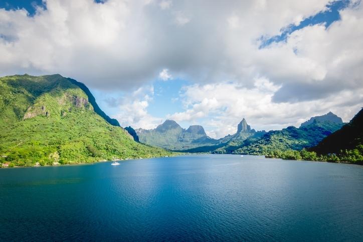 franzoesisch-polynesien-tahiti-moorea-landschaft-g-941013742.jpg