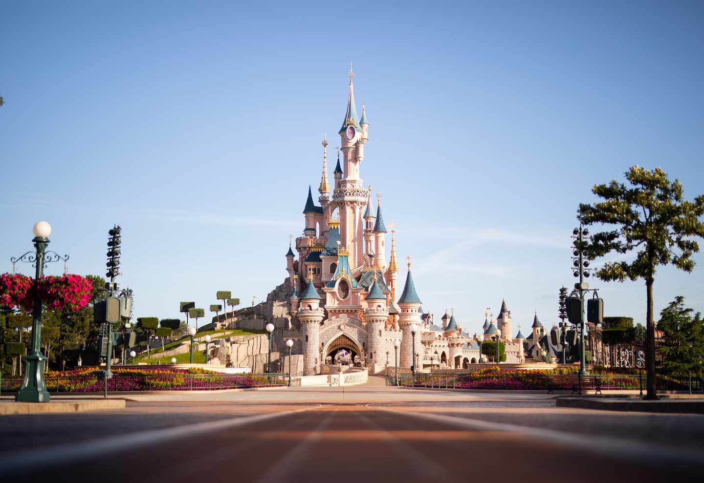 disneyland-paris-schloss-2023-pa-disney-n033661.jpg