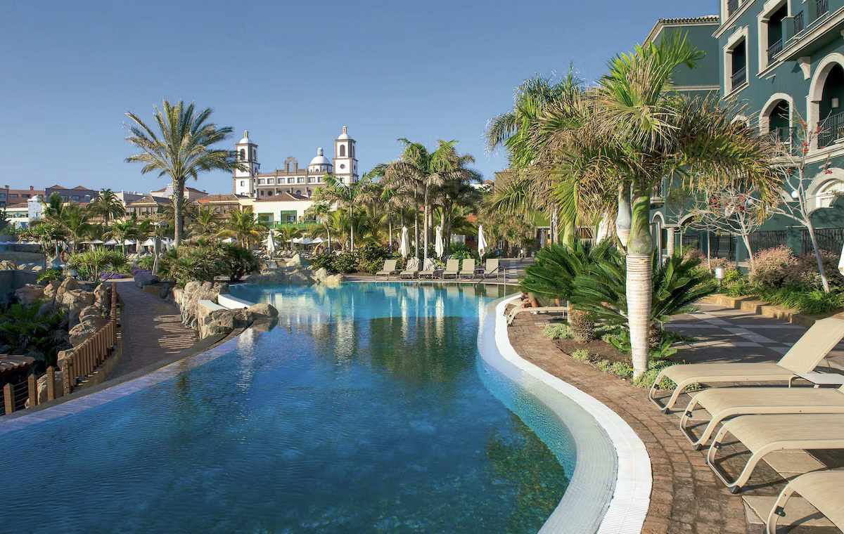 Lopesan-Villa-del-Conde1_594x378.jpg