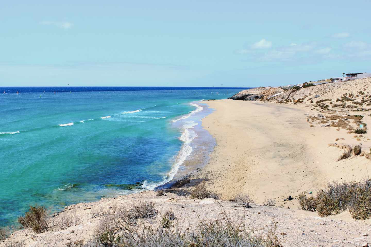 spanien-kanaren-fuerteventura-strand-g-830959528.jpg