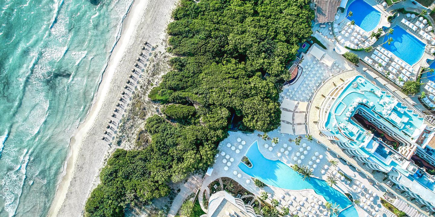 iberostar-blick-von-oben-hotel-strand.jpg