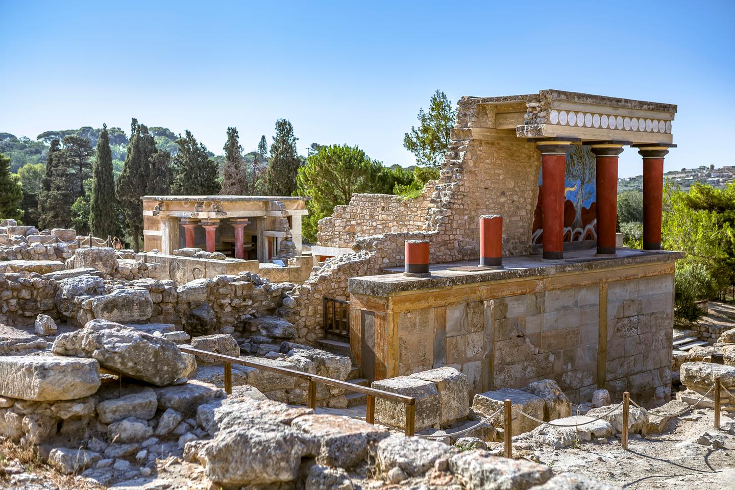 blteb0f7fb92c7e442b-griechenland-kreta-palast-von-knossos-g-683243466.jpg griechenland-kreta-palast-von-knossos-g-683243466.jpg