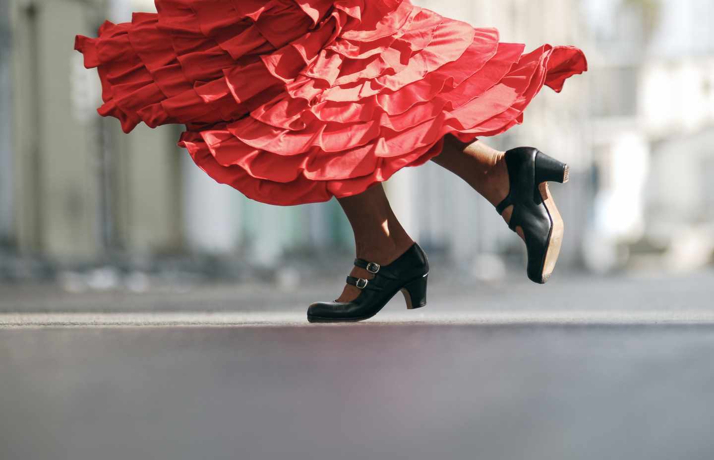 spanien-andalusien-malaga-flamenco-tanz-g-118321359_bearbeitet.jpg