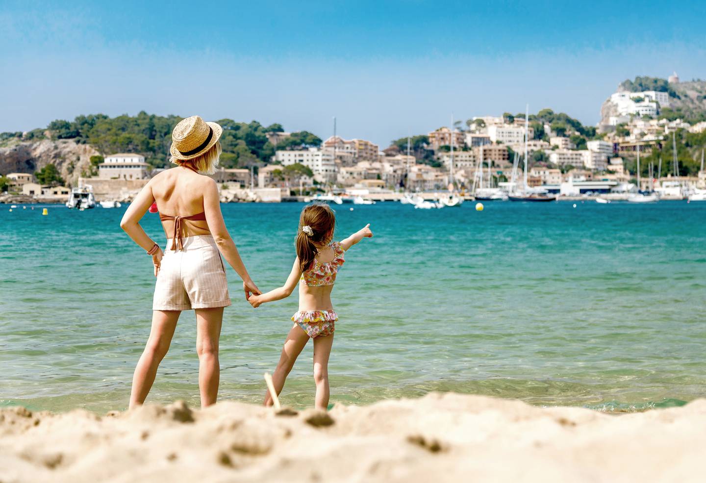 blt5f02e75c2a7eb4ca-familie-spanien-balearen-mallorca-g-1942306329.jpg familie-spanien-balearen-mallorca-g-1942306329.jpg
