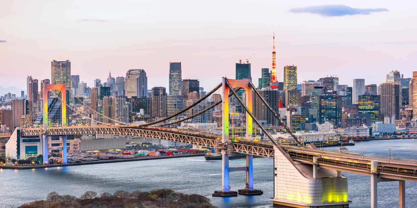 japan-tokio-rainbow-bridge-g-2218247242.jpg