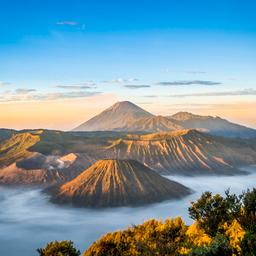 indonesien-java-panorama-berge-t-494386476.jpg