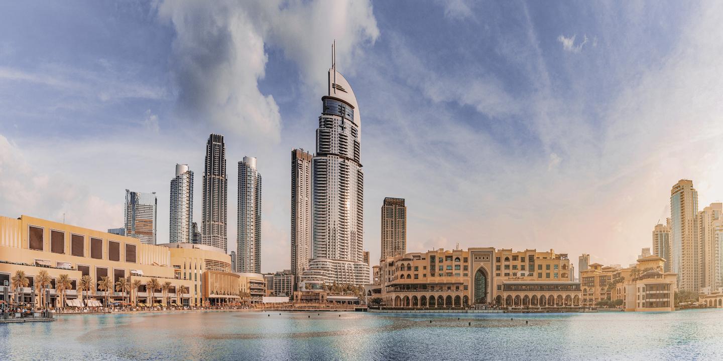 blt4269c3afac10015d-GettyImages-1487548682-2.jpg vae-dubai-dubai-mall-g-1487548682.jpg