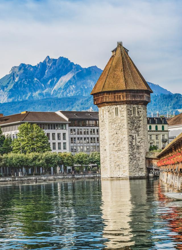 Hotel in Luzern buchen Brücke in Luzern, Schweiz
