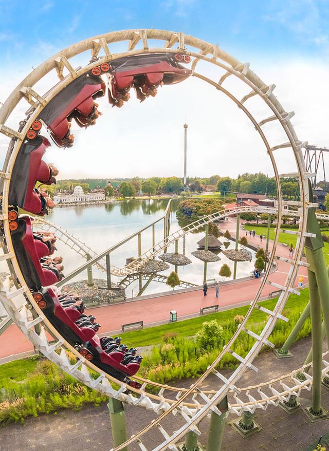 deutschland-heide-park-looping-achterbahn.jpg