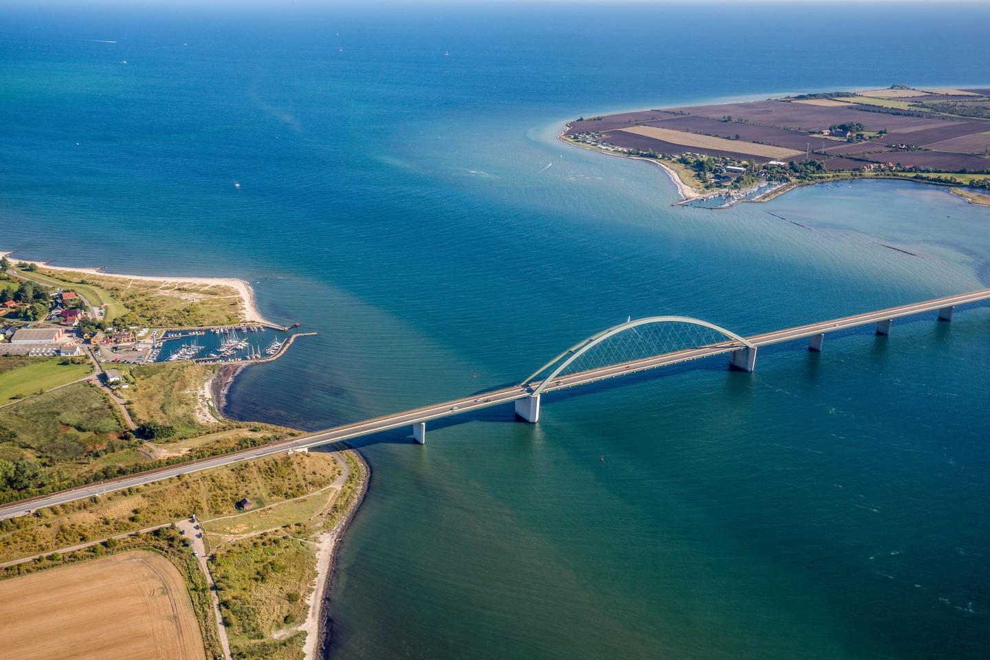 Deutschland-Fehmarn-Fehmarn-Sund-Brücke-g-518730751.jpg