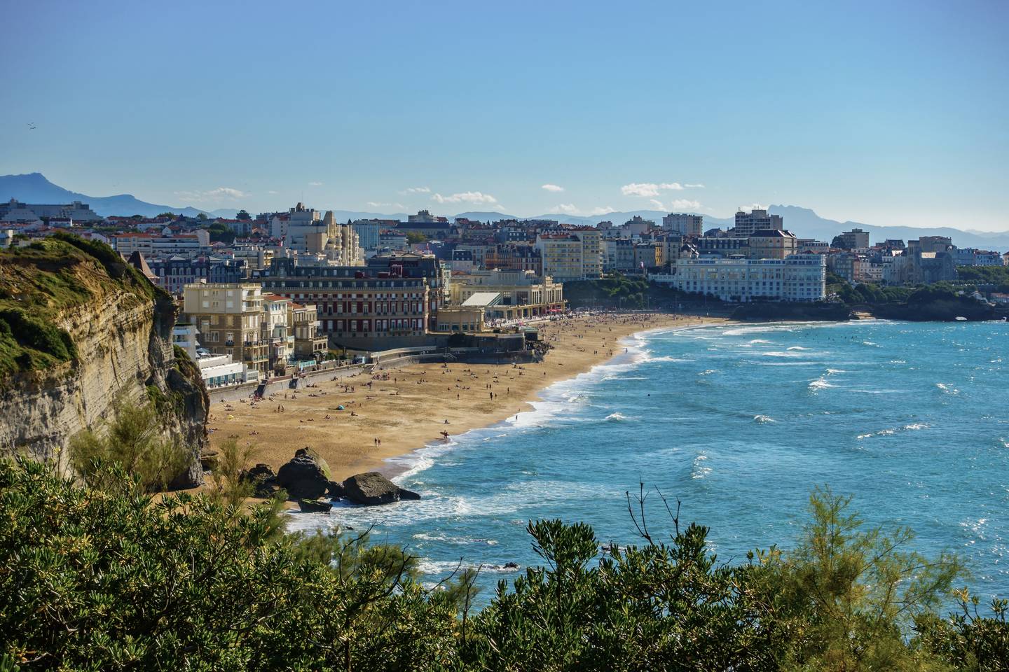 blt6194c7a74ca9e56c-frankreich-atlantikkueste-biarritz-strand-stadt-g-814157792.jpg frankreich-atlantikkueste-biarritz-strand-stadt-g-814157792.jpg