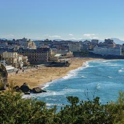 frankreich-atlantikkueste-biarritz-strand-stadt-g-814157792.jpg