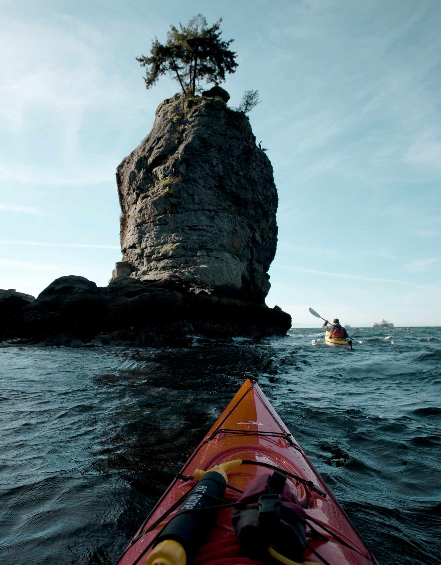 bltef843bd15db8b6ac-Vancouver_Kayak_24502-croped.jpg Vancouver