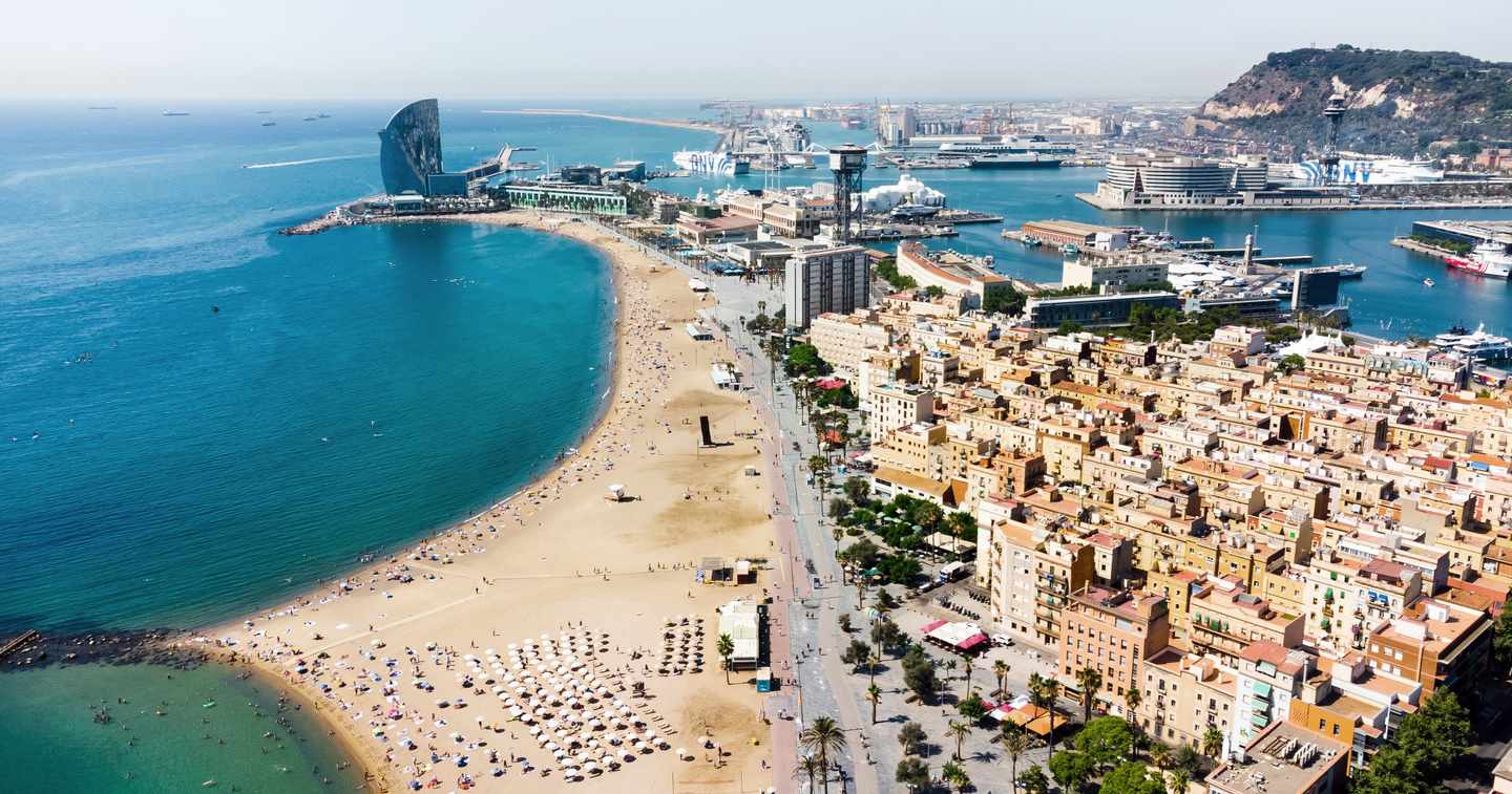 spanien-barcelona-barceloneta-g-1468554098.jpg