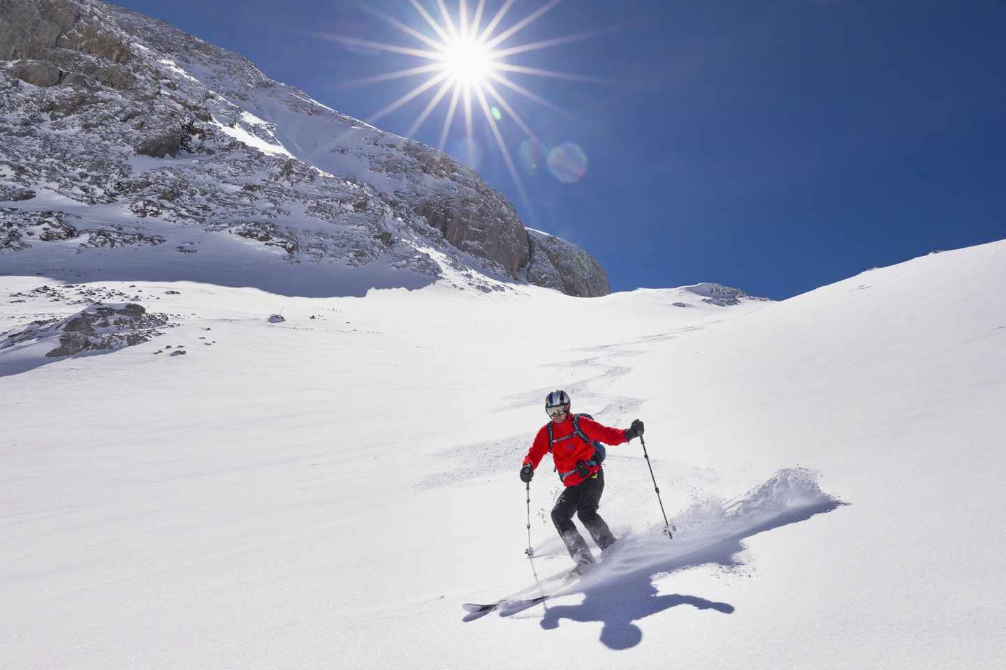 oesterreich-hochkoenig-berchtesgardener-alpen-skifahrer-g-943296948.jpg