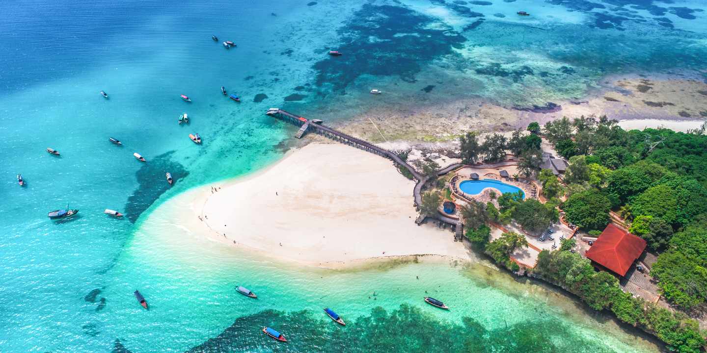 tansania-sansibar-prison-island-sandbank-dhow-ausflug-g--927415266.jpg