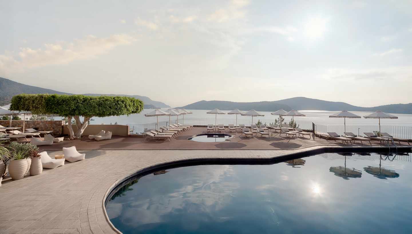 domes-aulus-elounda-pool-pa-domes.jpg