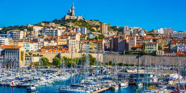 marseille-stadtansicht-hafen-t-543452054.jpg