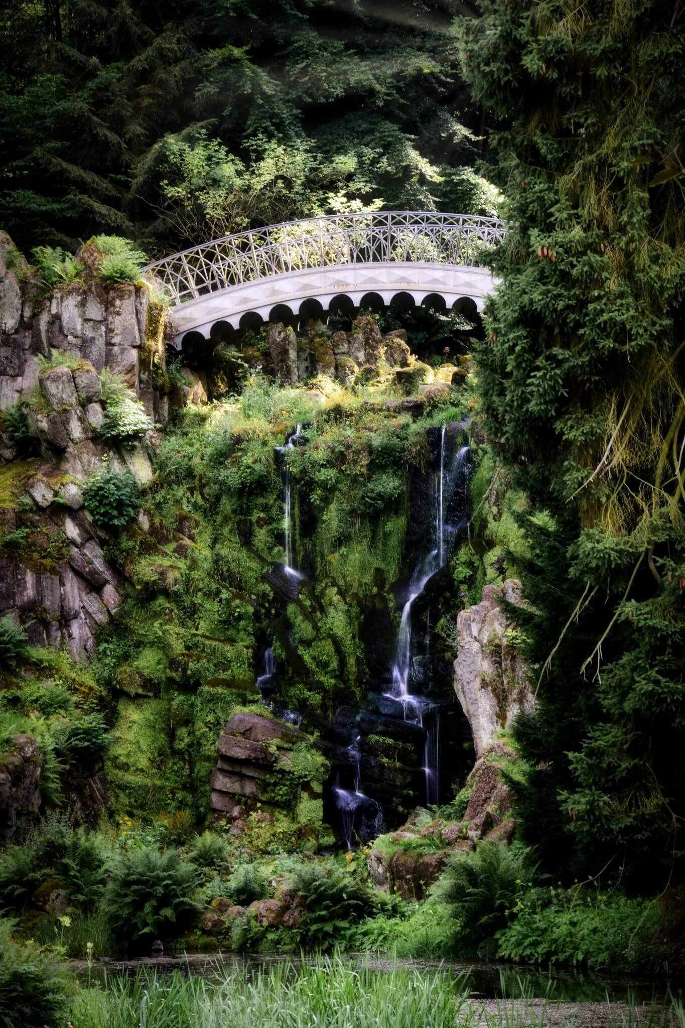 blt9174419e2e7bdb94-deutschland-kassel-bergpark-wilhelmsh_he-teufelsbruecke-lena-hoppenstaedt.jpeg Außergewöhnlicher Fotospot in Deutschland: Teufelsbrücke im Bergpark Wilhelmshöhe