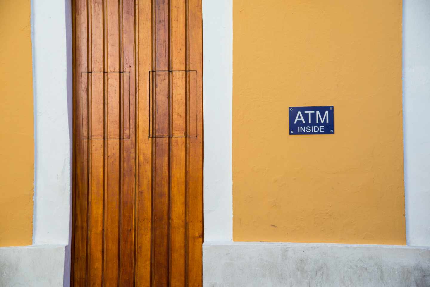 puerto-rico-san-juan-atm-g-1212747853.jpg